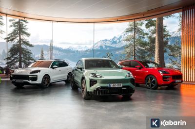 Ratusan mobil Porsche mati mendadak di Rusia