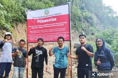 Kemenhut kembali menyegel 3 pihak yang diduga picu banjir di Sumatera