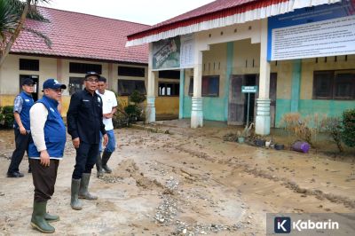 Mendikdasmen turun langsung bantu sekolah yang terdampak bencana di Aceh