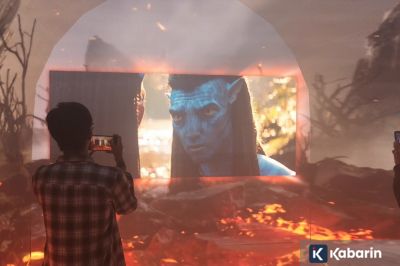 James Cameron tolak streaming gantikan bioskop, singgung akuisisi Netflix