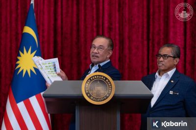 Anwar Ibrahim Usul PM Malaysia Hanya Boleh Menjabat Maksimal 10 Tahun
