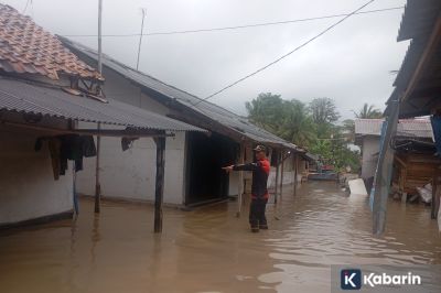 Ratusan rumah di tiga kecamatan Kota Serang terendam banjir