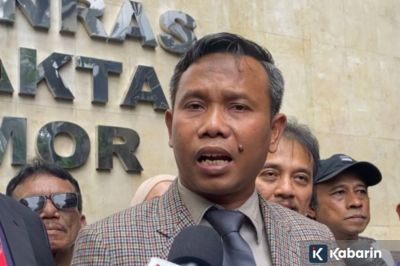 Kuasa hukum Roy Suryo minta ijazah Jokowi diuji lab forensik independen