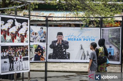 Liburan Tahun Baru di Ragunan, Pengunjung Disuguhi Pameran Jurnalistik Haluan Merah Putih