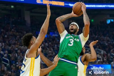 Dallas Mavericks Tampil Pincang Karena Anthony Davis Cedera