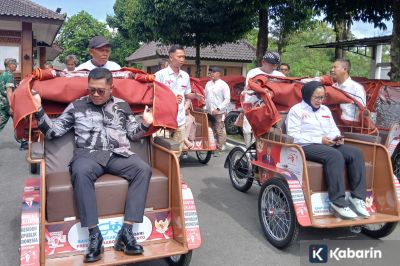 Wali Kota Magelang tegaskan bahwa bantuan becak listrik jangan dijual!