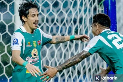 Persebaya Amankan Tiga Poin usai Gilas Persijap 4-0
