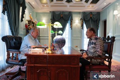 Anwar Ibrahim Temui Raja Malaysia untuk Laporkan Upaya Pemberantasan Korupsi