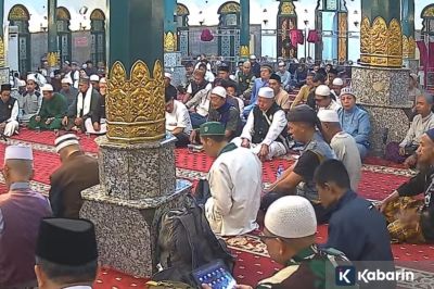 Tanpa Pesta Kembang Api, Warga Palembang Sambut Tahun Baru dengan Zikir Bersama