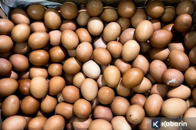 Harga Bahan Pangan Hari Ini: Cabe Rawit Rp65.300/kg, Telur Rp32.950/kg