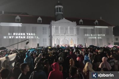 Doa Untuk Korban Bencana Warnai Malam Tahun Baru di Kota Tua