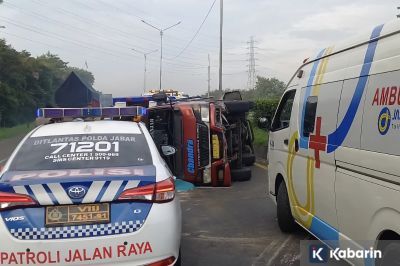Satu Orang Meninggal dalam Kecelakaan Tunggal di Tol Padaleunyi KM 152
