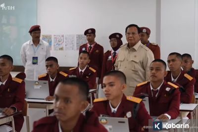 Presiden Prabowo Resmikan 166 Sekolah Rakyat di Banjarbaru