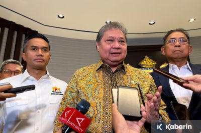 Pemerintah Siapkan KUR 2026 hingga Rp300 Triliun