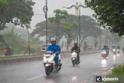 Hujan Ringan Diprediksi Guyur Mayoritas Kota Besar di Indonesia Hari Ini