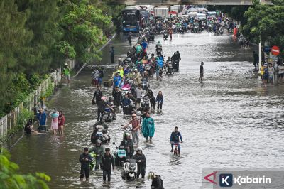 Hujan Deras dan Banjir Bikin Rute TransJakarta Diubah, Ini Daftarnya
