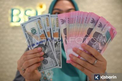 Rupiah Melemah Dipicu Ketegangan Blokade Selat Hormuz oleh AS