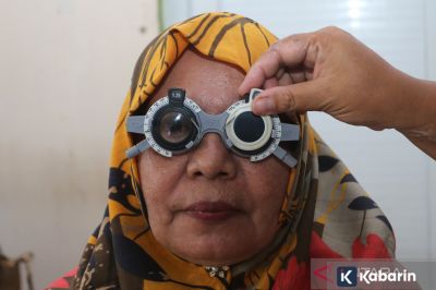 Cara Sederhana Cegah Katarak dengan Lindungi Mata dari Sinar UV