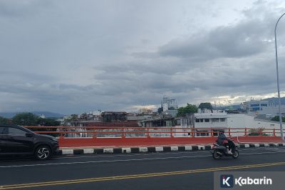 BMKG: Cuaca Selasa Didominasi Awan dan Hujan Ringan di Banyak Kota