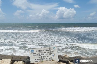 BBMKG Peringatkan Potensi Gelombang 4 Meter di Bali