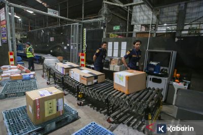 Penutupan Selat Hormuz Bisa Sebabkan Kenaikan Bea Logistik Global