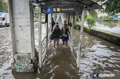 Banjir Jakarta Makin Luas! Kini Rendam 35 RT dan 10 Ruas Jalan