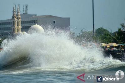 Waspada Gelombang Tinggi Saat Gerhana Matahari Cincin 17 Februari