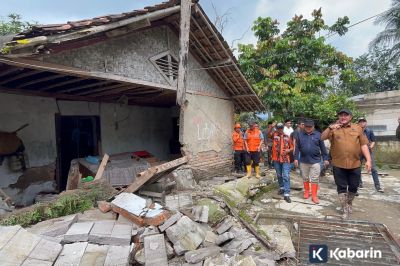Tanah Bergerak dan Longsor Hantam Bogor, 77 KK Terdampak