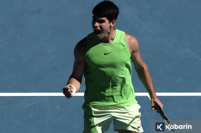 Drama 5 Jam! Alcaraz Tembus Final Perdananya di Australian Open