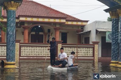 Tak Kunjung Surut, Tambun Angke Bekasi Terendam Banjir 21 Hari