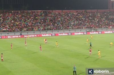 Persebaya Bungkam Bali United 3-1 di Gianyar, Bajul Ijo Naik ke Papan Atas