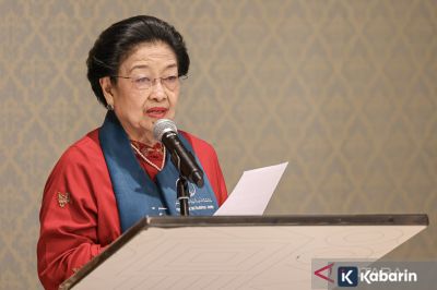 Megawati Raih Doktor Kehormatan di Riyadh