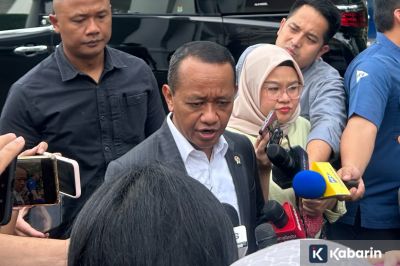 Bahlil Pastikan BBM Tetap Aman Meski SPBU Shell Sempat Kosong