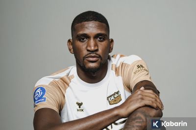 Dewa United Perkuat Pertahanan dengan Kehadiran Damion Lowe