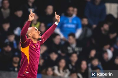 Brace Donyell Malen Bawa AS Roma Tahan Imbang Napoli 2-2