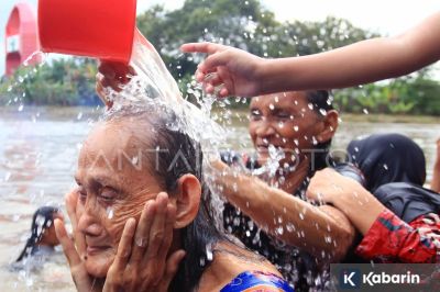 Unik dan Penuh Makna, Tradisi Keramas Bareng di Tangerang Jelang Ramadhan