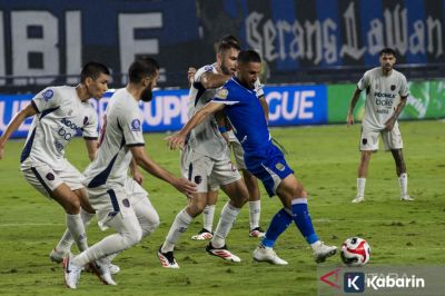 Persib Bandung Amankan Tiga Poin, Bojan Akui Laga Kontra Persita Berjalan Sulit