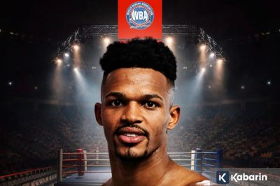 Santillan Tampil Perkasa Hentikan Reyes dan Rebut Sabuk Dunia Interim WBA