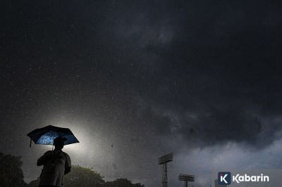 Sebagian Besar Wilayah Indonesia Diprediksi Akan Hujan Ringan Hari Ini