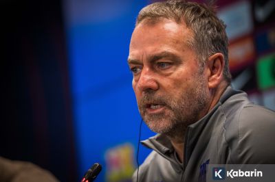 Flick: Barcelona Terlalu Sering Kehilangan Bola saat Imbang Lawan Newcastle