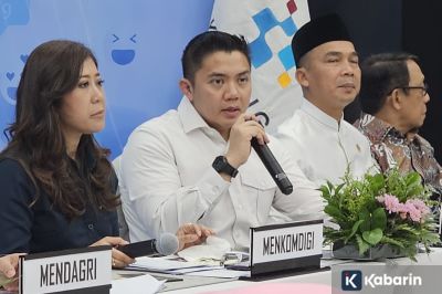 Seskab Ajak Semua Masyarakat Dukung PP Tunas Agar Anak-anak Aman di Dunia Digital