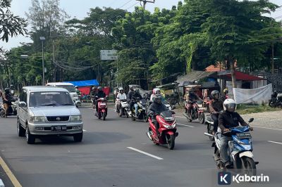 Arus Kendaraan di Pantura Cirebon Terus Meningkat Jelang Puncak Arus Mudik