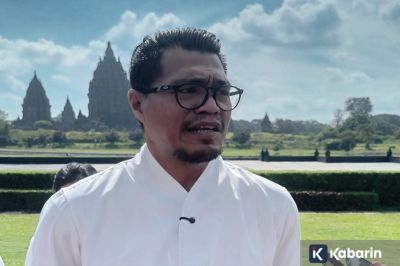 Ribuan Umat Hindu Ikuti Tawur Agung Kesangga di Candi Prambanan