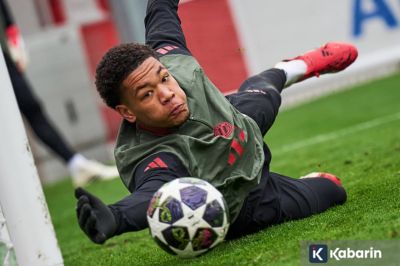 Bayern Muenchen Dukung Kiper 16 Tahun Jika Turun Lawan Atalanta