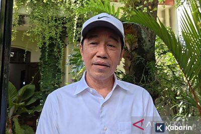 Hoaks! Istana Mengambil Alih Kasus Dugaan Ijazah Palsu Jokowi