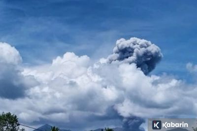 Gunung Dukono Kembali Erupsi, Abu Vulkanik Capai 1.400 Meter