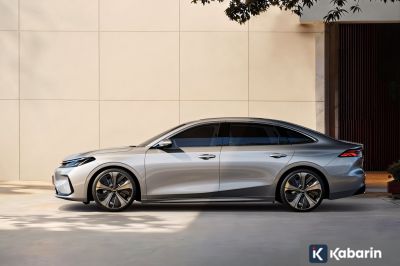 Geely Kasih Bocoran Tampilan Galaxy A7 EV