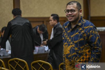 Tiga Terdakwa Kasus Korupsi Chromebook Dituntut Hukuman Penjara 6-15 Tahun
