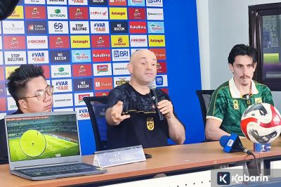 Pelatih Persebaya Tavares Tekankan Pemain Tampil Bahagia Jelang Lawan Malut United