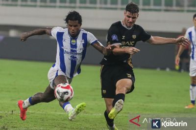 Eliano Reijnders Tetap Yakin Persib Masih di Jalur Juara